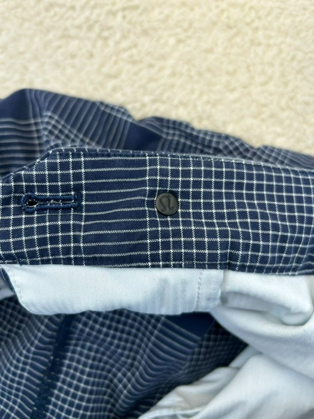 Lululemon Mens Plaid Casual Shorts Navy/White Size 38 Cotton Blend Lightweight G - Picture 6 of 6